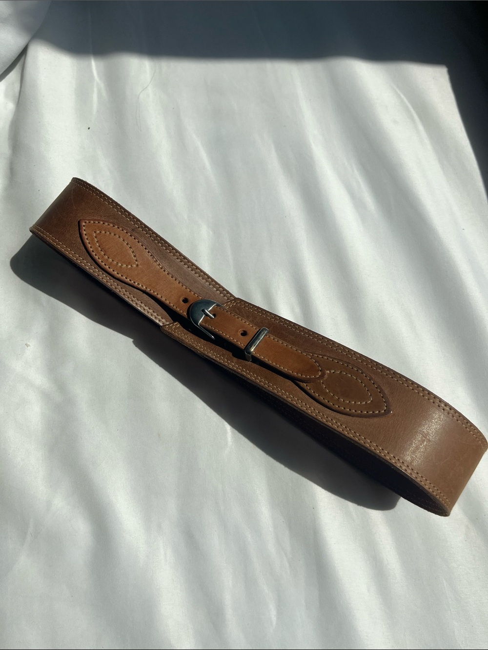 Banana Republic Vintage 80’s  Wide Brown Leather Waist Belt with Silver Buckle - Picture 2 of 9